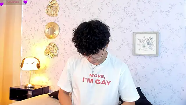 liam twiink online show from 03/26/26, 07:30