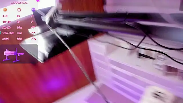 isa vel online show from 10/19/25, 07:36