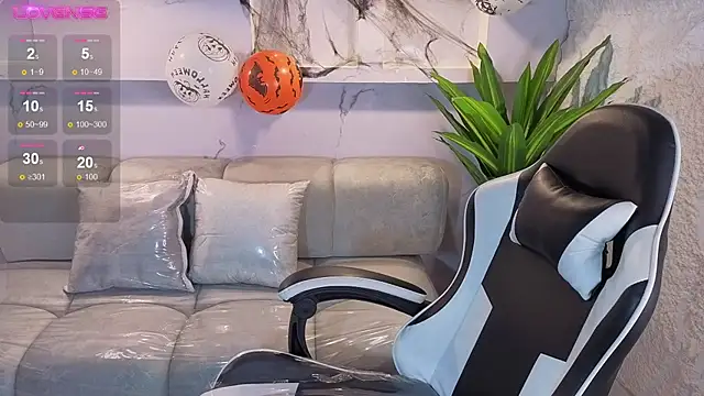 scarlett smith tp online show from 10/29/25, 01:02