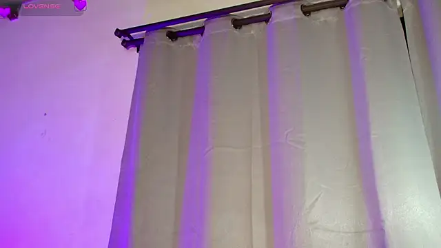 Missdionne curly online show from 02/12/26, 11:27