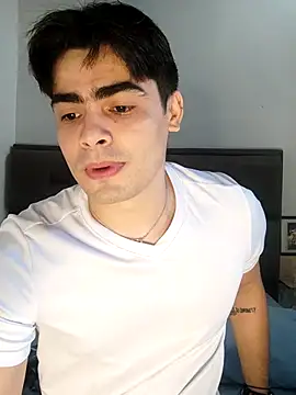 Mason grey online show from 11/18/25, 04:00