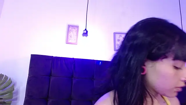 YessBoobs0 online show from 10/28/25, 04:05