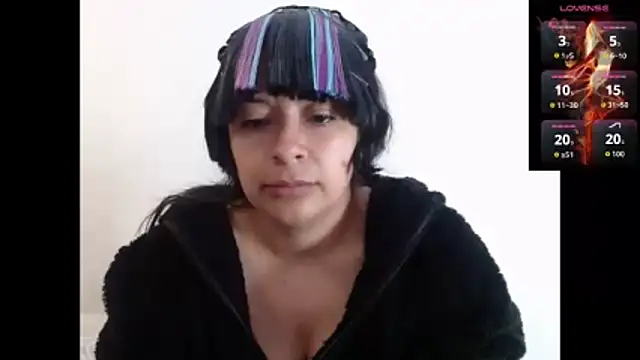 Acelinrose online show from 11/19/25, 11:54