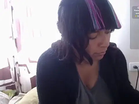Snapshot of Acelinrose chatting on 04/25/26, 09:01 Acelinrose online show from 04/25/26, 09:01