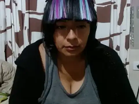 Snapshot of Acelinrose chatting on 04/28/26, 01:59 Acelinrose online show from 04/28/26, 01:59
