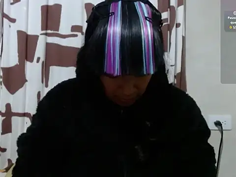 Snapshot of Acelinrose chatting on 05/13/26, 12:41 Acelinrose online show from 05/13/26, 12:41