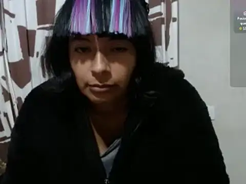 Snapshot of Acelinrose chatting on 05/22/26, 01:24 Acelinrose online show from 05/22/26, 01:24