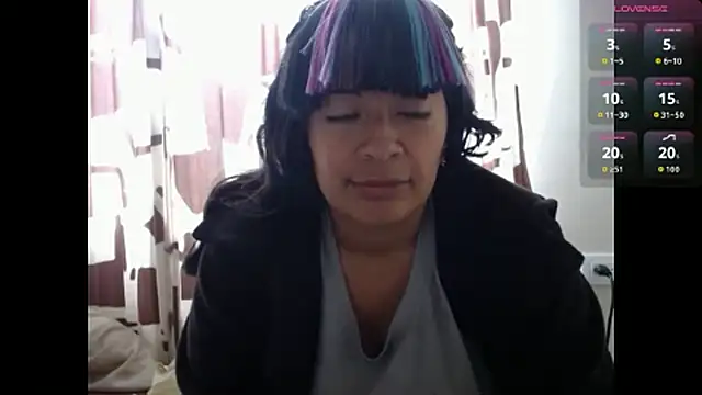 Snapshot of Acelinrose chatting on 07/22/26, 01:25 Acelinrose online show from 07/22/26, 01:25