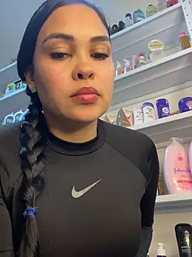 FOX LATINA online show from 04/24/26, 12:35