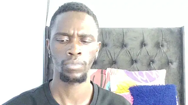 Snapshot of Dandelion_enigman chatting on 10/13/25, 09:09 Dandelion enigman online show from 10/13/25, 09:09