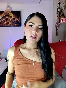 ValeNiitaLuv online show from 04/08/26, 05:18