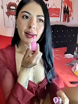 ValeNiitaLuv online show from 04/12/26, 03:44