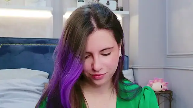 Snapshot of Akira_Halls chatting on 11/06/25, 08:54 Akira Halls online show from 11/06/25, 08:54