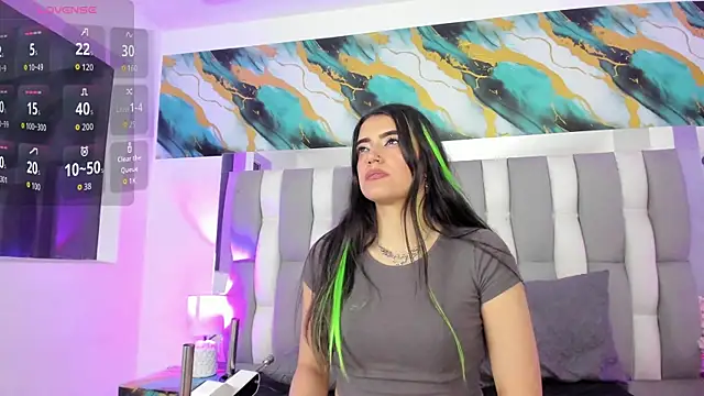 IsaDiiaz online show from 04/21/26, 05:58