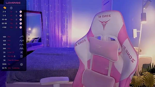 LinaBlossom  online show from 04/23/26, 08:24