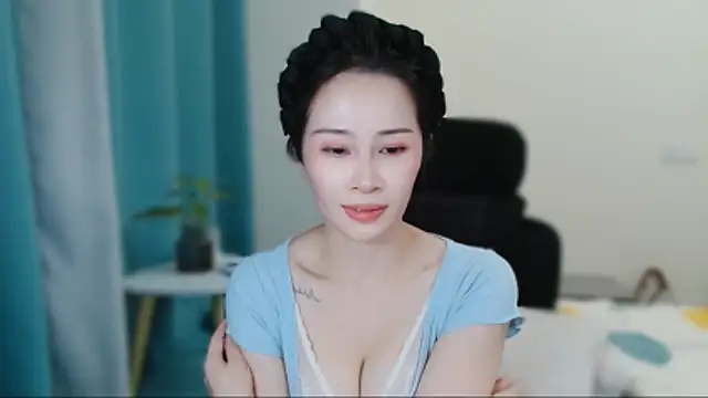 cfxc0317 online show from 12/20/25, 12:34