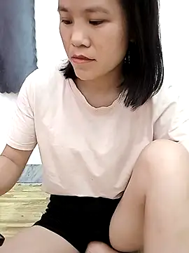 Norah-h online show from 03/31/26, 04:18