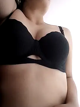 Norah-h online show from 04/16/26, 02:40