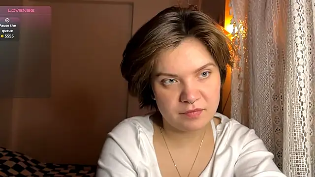 SabrinaFolts online show from 10/18/25, 04:30