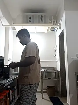 Snapshot of Shergillvicky69 chatting on 09/27/25, 08:19 Shergillvicky69 online show from 09/27/25, 08:19