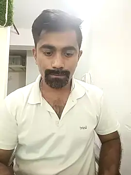 Snapshot of Shergillvicky69 chatting on 10/03/25, 07:49 Shergillvicky69 online show from 10/03/25, 07:49