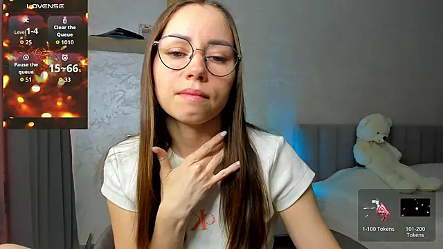 fun nd bun online show from 04/18/26, 01:42