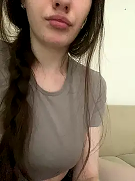 Snapshot of shrie_beverly69 chatting on 10/08/25, 09:29 shrie beverly69 online show from 10/08/25, 09:29
