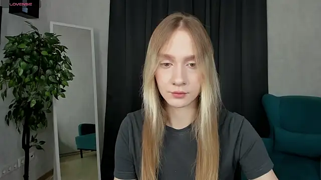 mellisadream online show from 10/18/25, 02:03
