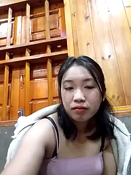 Snapshot of Suzuki_see chatting on 09/27/25, 09:53 Suzuki see online show from 09/27/25, 09:53
