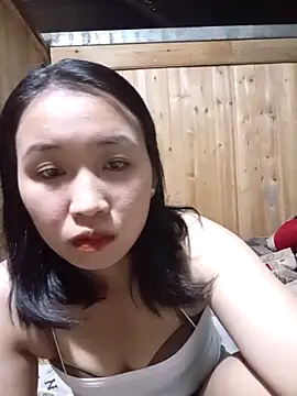 Snapshot of Suzuki_see chatting on 10/03/25, 06:10 Suzuki see online show from 10/03/25, 06:10
