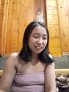 Snapshot of Suzuki_see chatting on 10/08/25, 02:14 Suzuki see online show from 10/08/25, 02:14