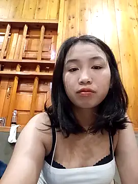 Snapshot of Suzuki_see chatting on 10/10/25, 10:31 Suzuki see online show from 10/10/25, 10:31
