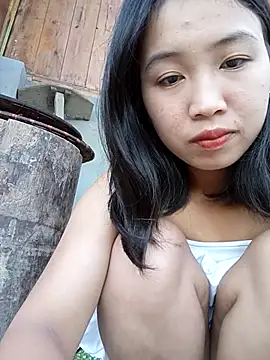 Snapshot of Suzuki_see chatting on 10/16/25, 11:39 Suzuki see online show from 10/16/25, 11:39