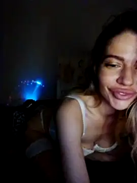 Snapshot of VIOLA-Sweeting chatting on 06/08/26, 11:16 VIOLA-Sweeting online show from 06/08/26, 11:16