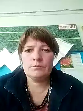 Snapshot of BellaLove33511 chatting on 09/20/25, 01:23 BellaLove33511 online show from 09/20/25, 01:23