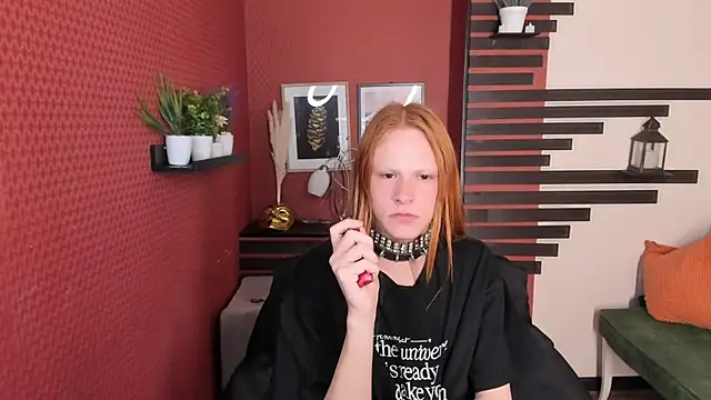 Snapshot of ChloeValentinee chatting on 10/04/25, 10:57 ChloeValentinee online show from 10/04/25, 10:57