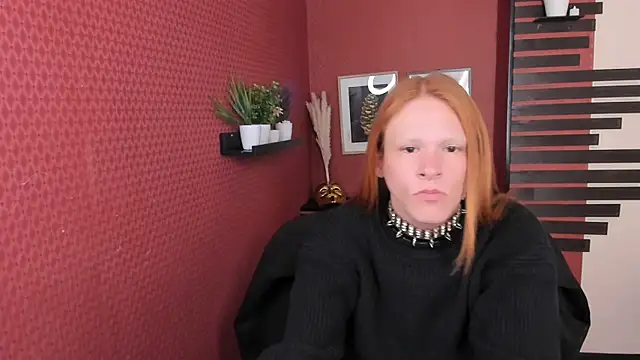 Snapshot of ChloeValentinee chatting on 10/07/25, 09:39 ChloeValentinee online show from 10/07/25, 09:39