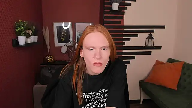 Snapshot of ChloeValentinee chatting on 10/15/25, 11:32 ChloeValentinee online show from 10/15/25, 11:32