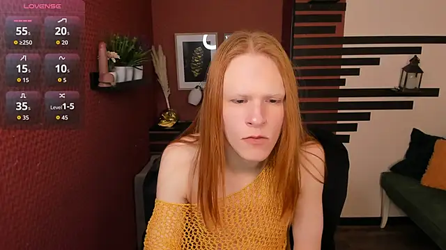 Snapshot of ChloeValentinee chatting on 10/30/25, 09:55 ChloeValentinee online show from 10/30/25, 09:55