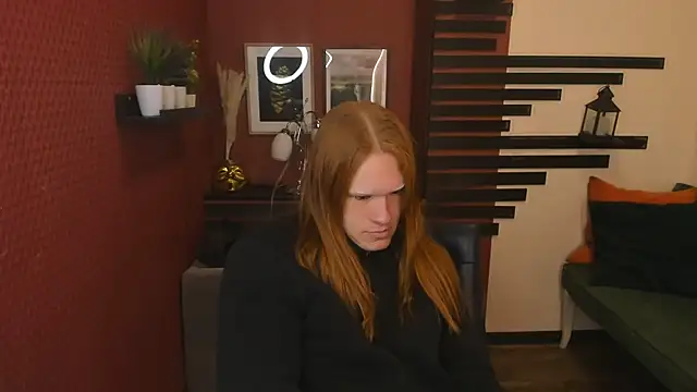 Snapshot of ChloeValentinee chatting on 11/24/25, 01:22 ChloeValentinee online show from 11/24/25, 01:22