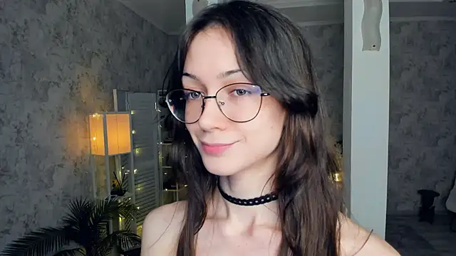 ReneeLippeatt online show from 02/03/26, 02:53