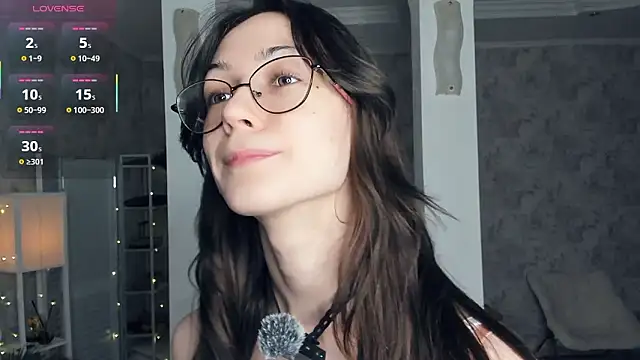 ReneeLippeatt online show from 02/06/26, 07:17