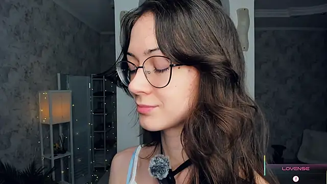 ReneeLippeatt online show from 02/22/26, 08:51