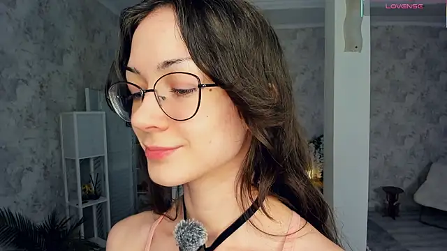 ReneeLippeatt online show from 02/28/26, 08:21