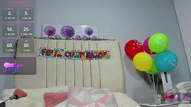 AmandaaWats online show from 11/20/25, 04:07