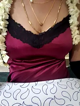 jasminetaml online show from 10/11/25, 08:13