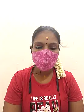 Snapshot of Tamil_Yalini12 chatting on 10/11/25, 06:50 Tamil Yalini12 online show from 10/11/25, 06:50