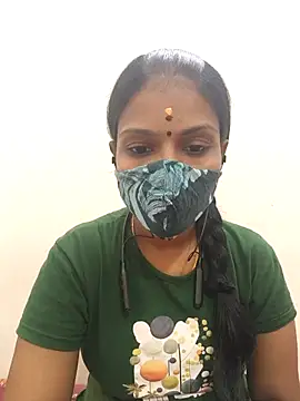 Snapshot of Tamil_Yalini12 chatting on 10/23/25, 06:34 Tamil Yalini12 online show from 10/23/25, 06:34