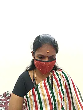 Snapshot of Tamil_Yalini12 chatting on 01/07/26, 07:38 Tamil Yalini12 online show from 01/07/26, 07:38