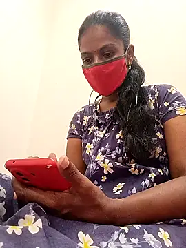 Snapshot of Tamil_Yalini12 chatting on 02/06/26, 06:29 Tamil Yalini12 online show from 02/06/26, 06:29